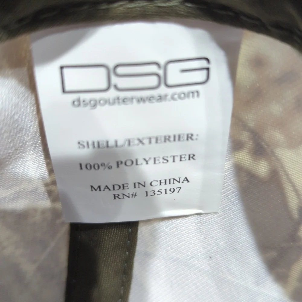 Camouflage  REALTREE Baseball Cap with DSG Logo/STICKER..NWT!! - Picture 10 of 10
